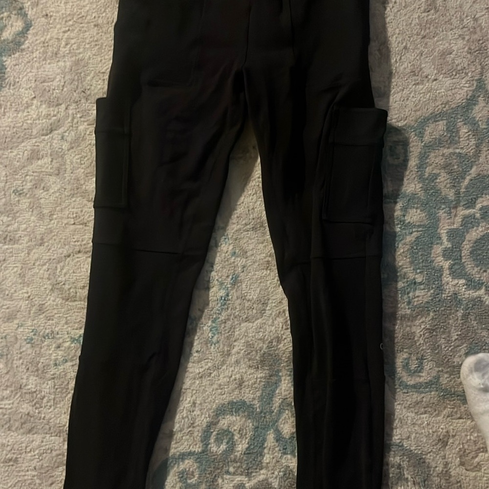 Black Cargo Leggings